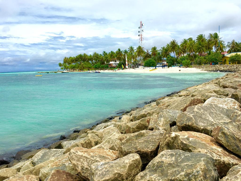 Siesta Beach Hotel Maafushi Luaran gambar