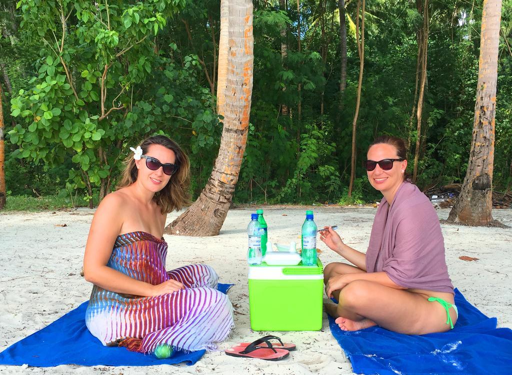 Siesta Beach Hotel Maafushi Luaran gambar